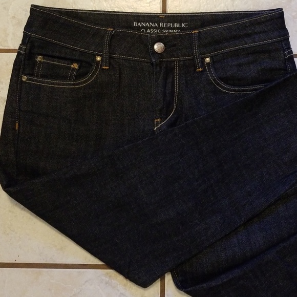 Banana Republic Denim - Banana Republic Classic Skinny Jeans